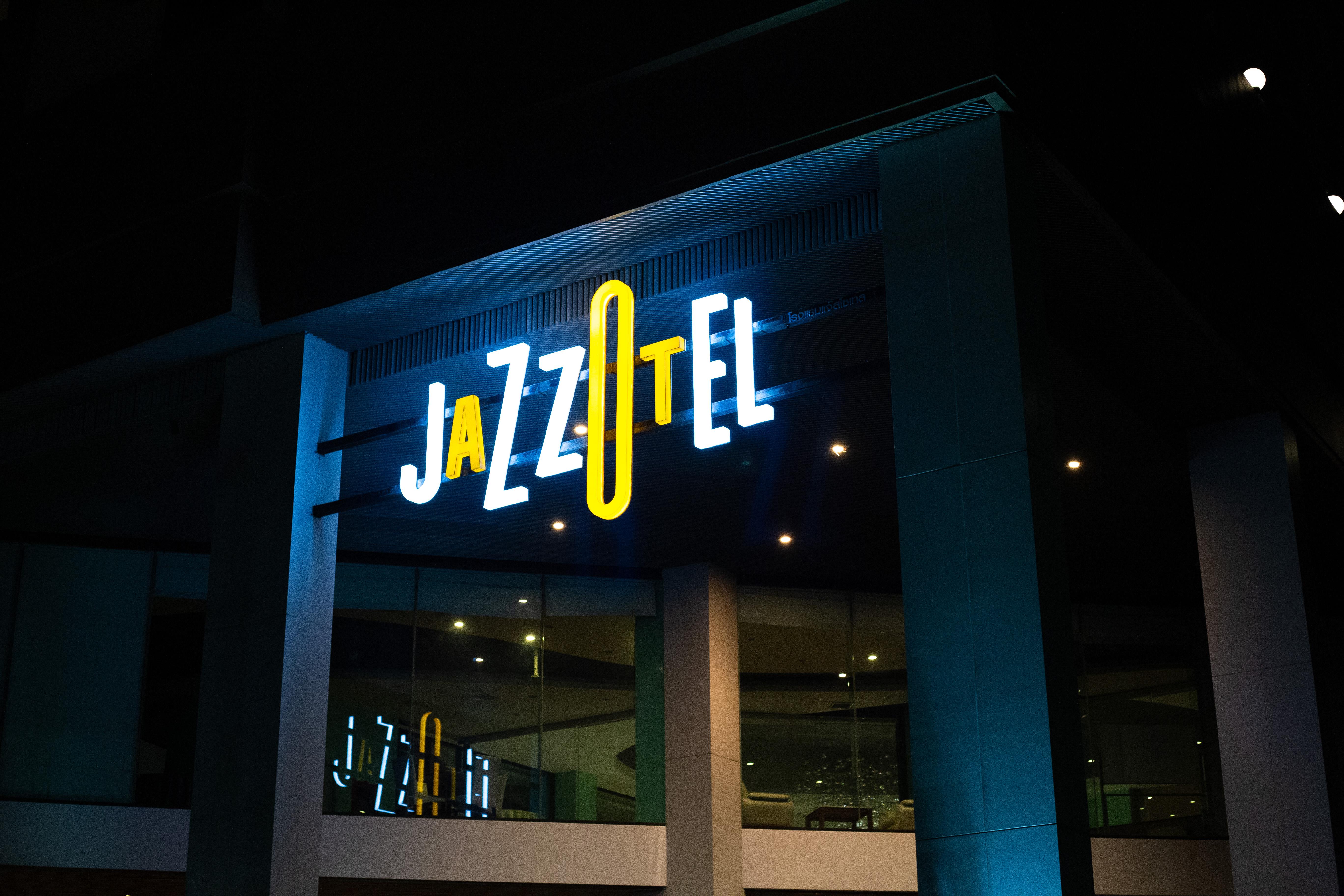 Jazzotel Bangkok- Sha Extra Plus Exterior photo